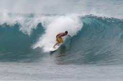 surfing Tanjung Setia
